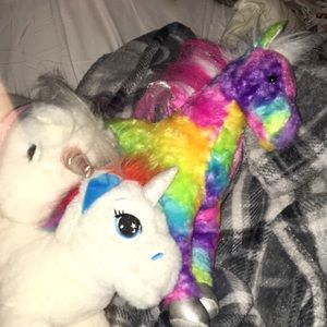 🐶Ben🐶 Bundle of Unicorns need love Manufacturers info in description